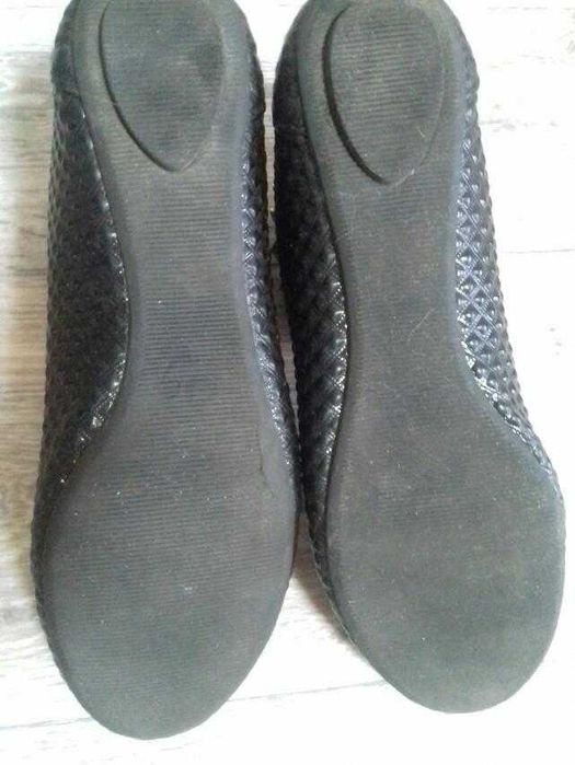 Туфлі для дівчинки, розмір 35