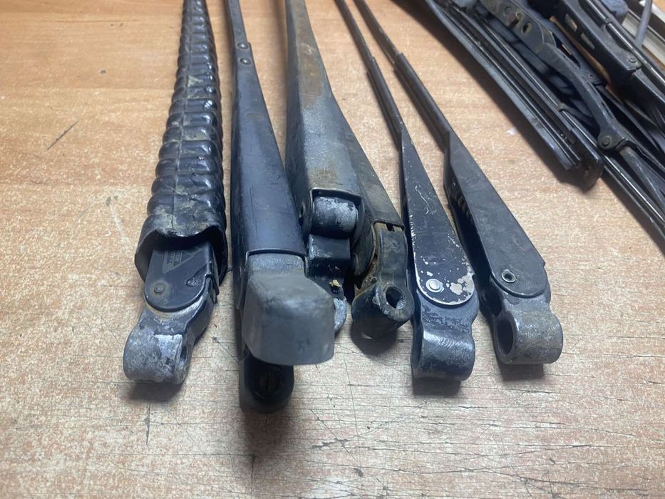 Дворніки тримачі щотки ваз жигуль лада 2101 - 2107 класика