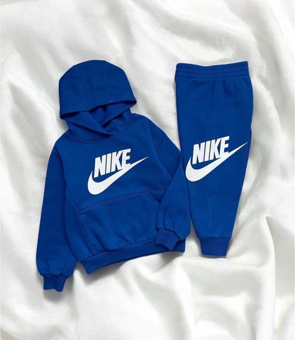 Костюм Nike на флісі на 2-3 роки