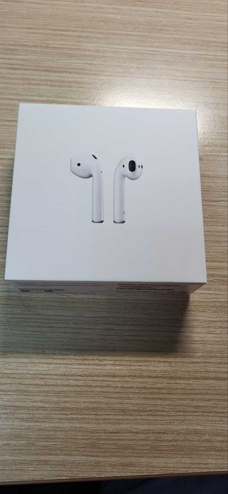 Apple AirPods with Charging Case 2 gen (MV7N2RU/A) White б/у Навушники