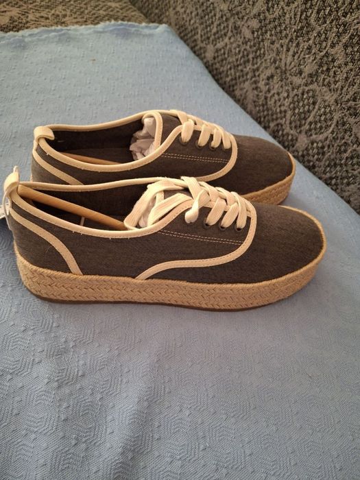 Кеды, кроссовки, мокасины ZARA