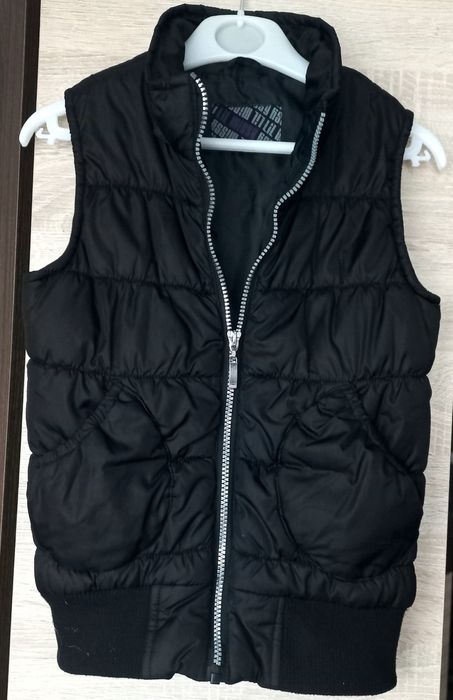 Bezrękawnik dla dziewczynki 134