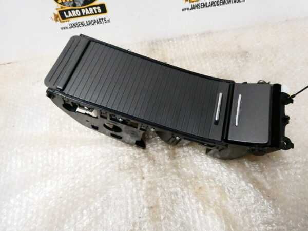 Range Rover Sport 2010 porta copos LR045314