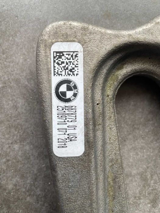 Кронштейн переднього підрамника  BMW X3 G01 31106878780