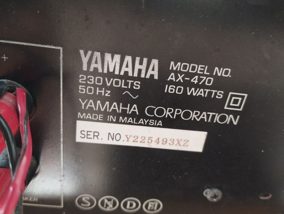 Amplificador YAMAHA  AX-470