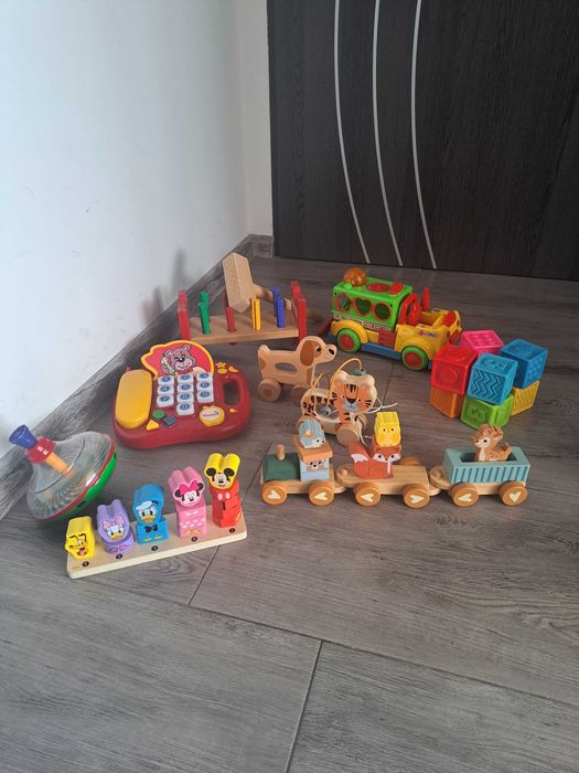 Zabawki zestaw na sprzedaz