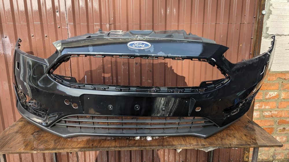 Передній бампер ford focus mk3 F1EB 17757-A