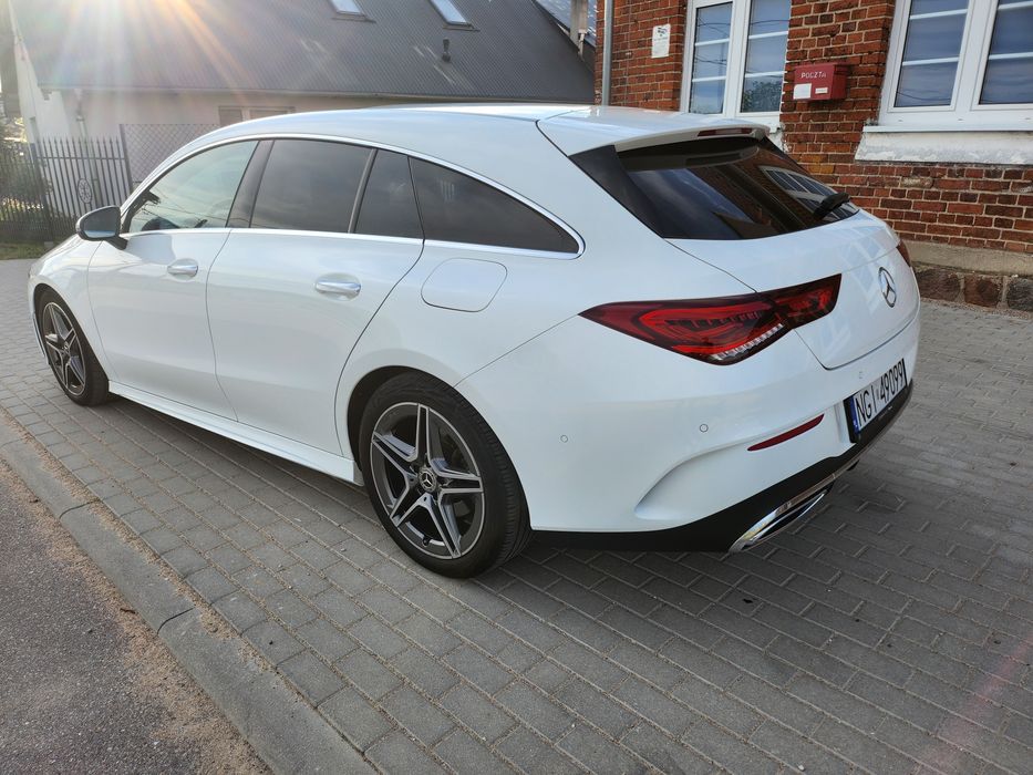 Mercedes-Benz CLA 200d AMG