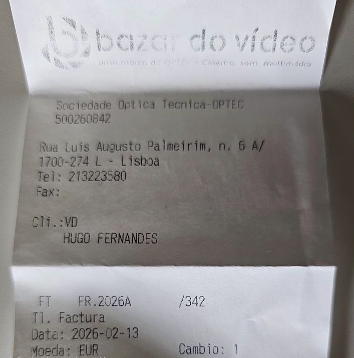 Fujifilm GFX 100RF — como nova, com garantia até 02/2029