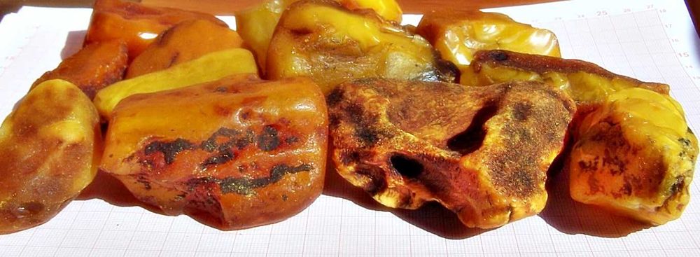 Sprzedam/ZAMIENIĘ NA COŚ CIEKAWEGO - bursztyn bałtycki /AMBER
