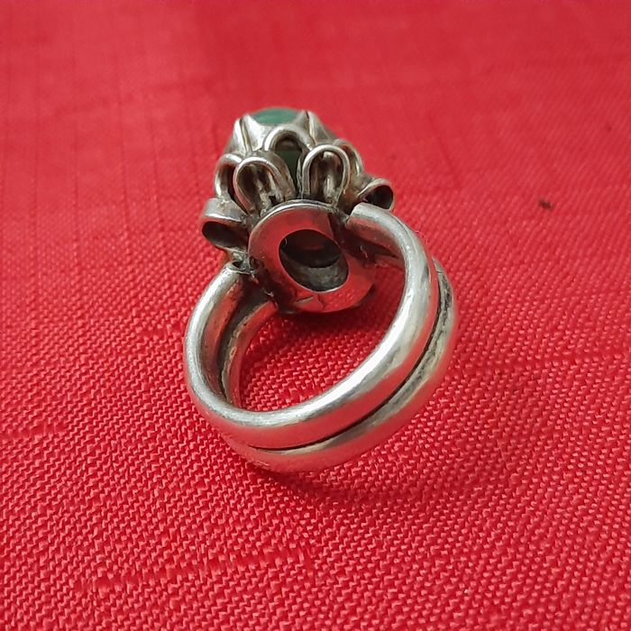 Srebrny pierścionek autorski