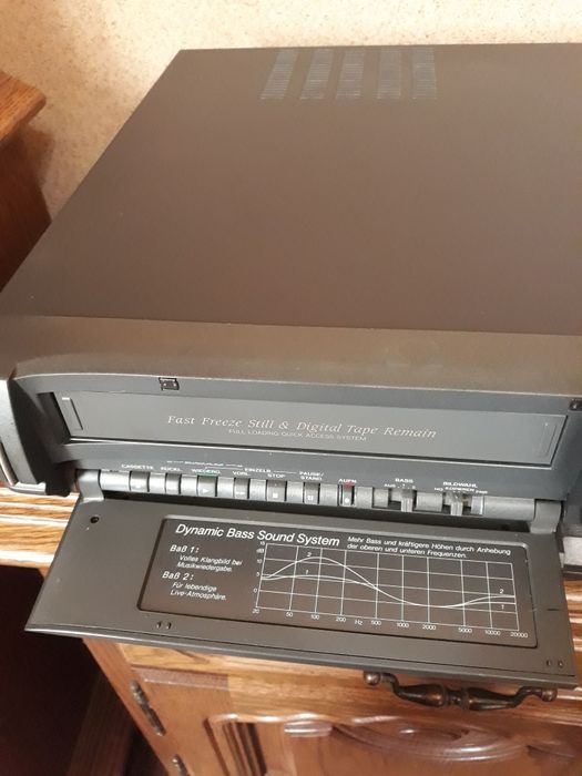 Toshiba V-711G...
