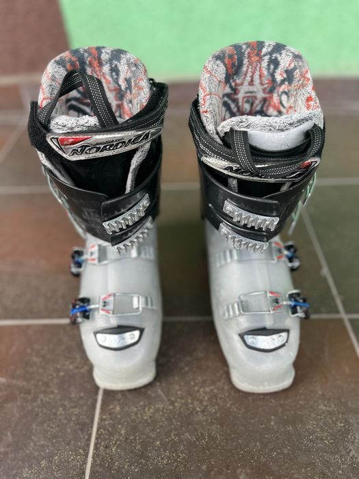 Sprzedam narty zjazdowe dziecięce HEAD  116cm