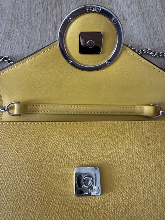 Продам сумку Fendi (оригінал)