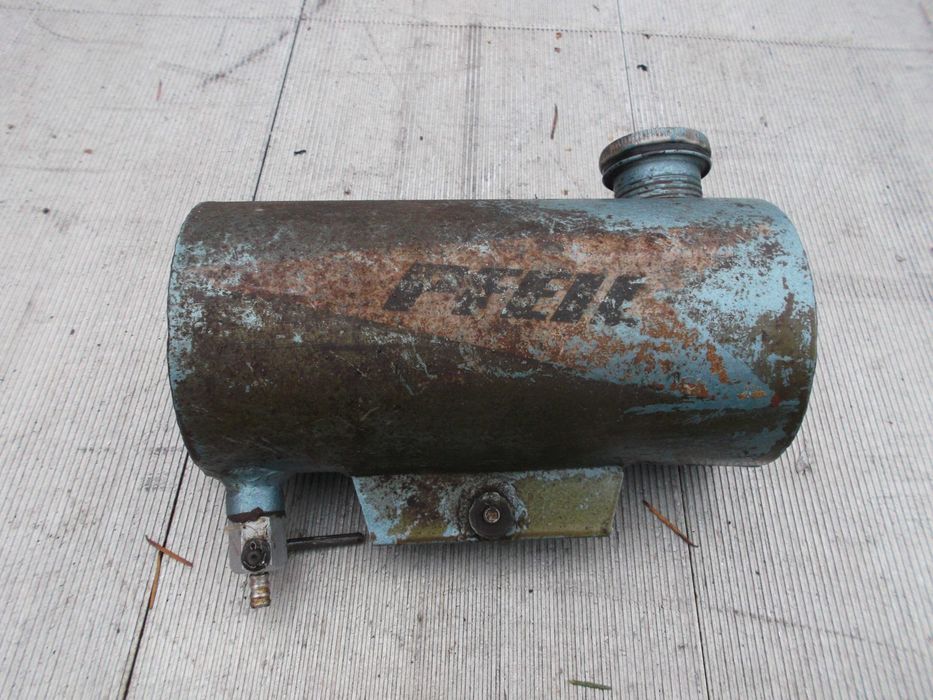 Bak Zbiornik Pfeil napęd do łódki pontonu kajaka silnik MAW