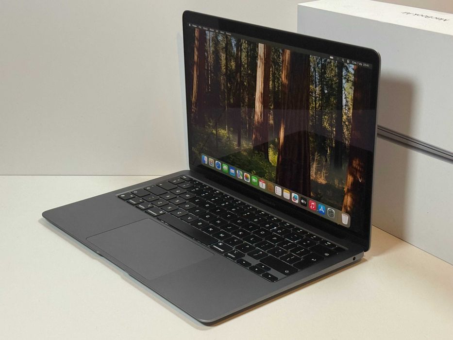 Apple MacBook Air 13 2020 - M1 8GB / 256GB - 87% Kondycji baterii - Gwarancja - Stan BDB