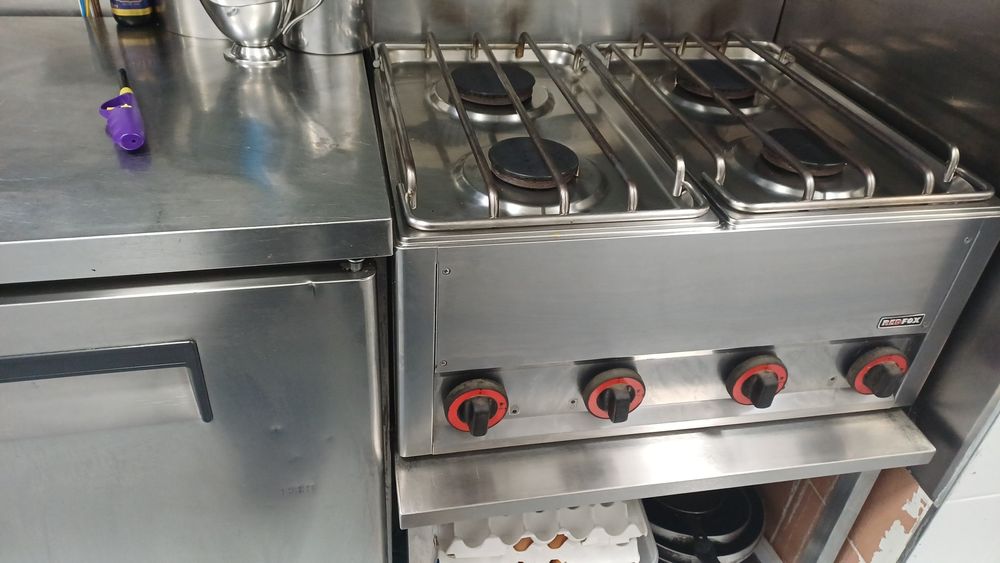 Vendo equipamentos para Restaurantes