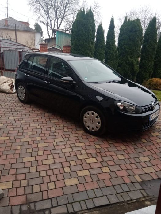 Volkswagen Golf VI 1.6 MPI  2009 рік • бензин • механіка