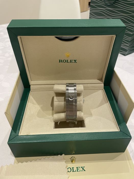 Rolex submariner 42mm