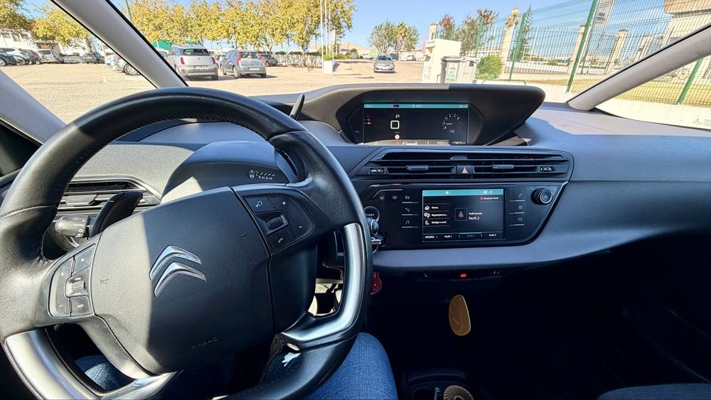 Citroën C4 Grand SpaceTourer 1.6 HDi (7 Lugares) — Caixa Automática