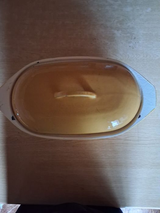 Утятница чугунна в доброму стані