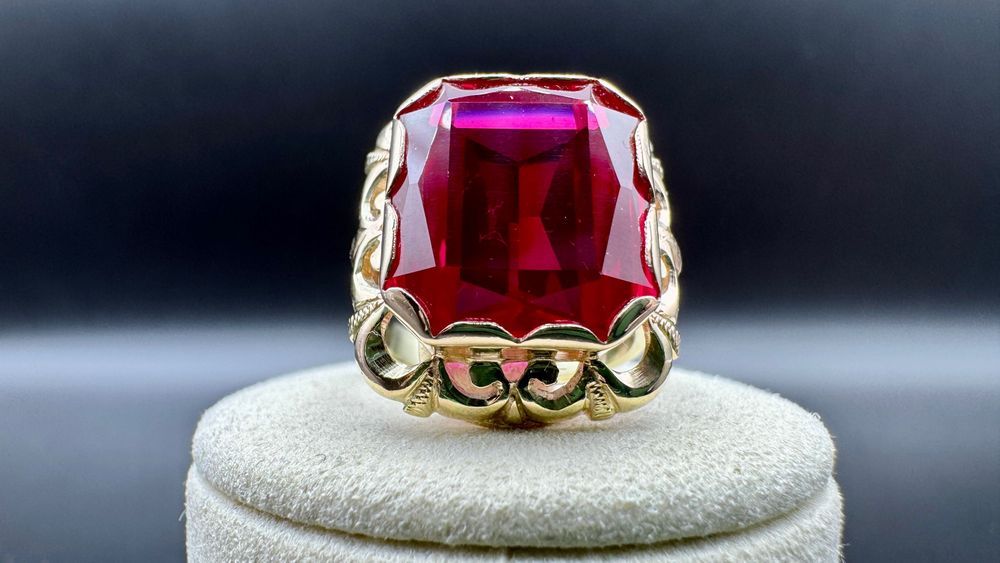 Złoty Pierścionek z czerwonym kamieniem 14ct 585, 7,98g, rozmiar: 13