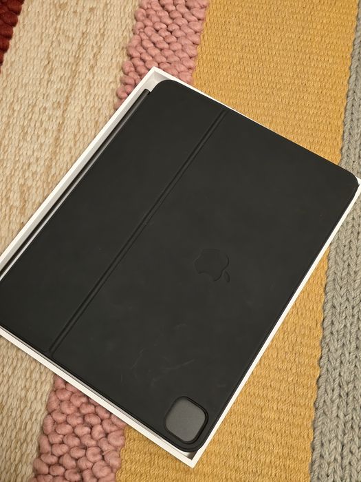 Capa Teclado Apple Magic Keyboard iPad Pro 13 polegadas