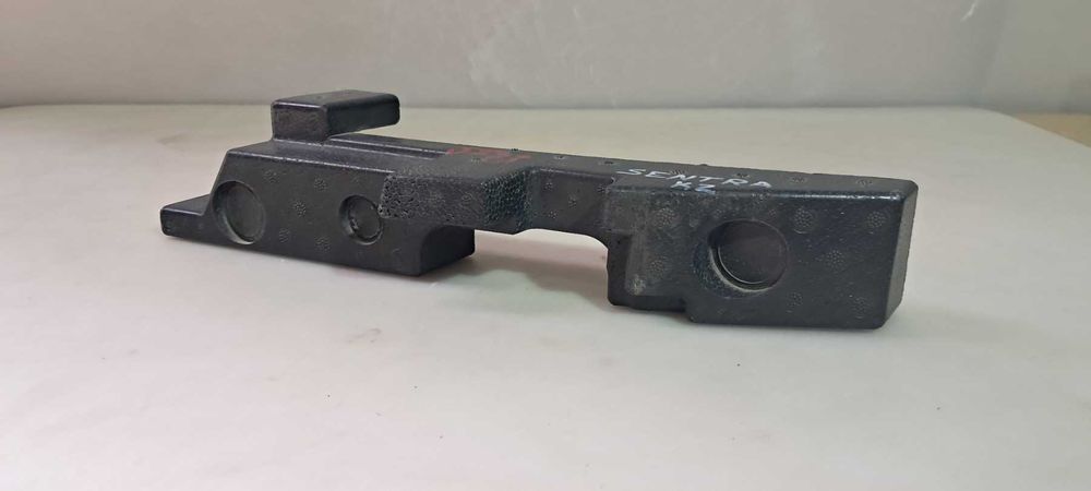 Nissan Sentra 16-19 Абсорбер переднего бампера левый \ Нисан Сентра