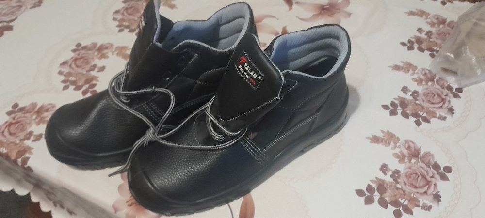 Робочі черевики фірми Talan 40р