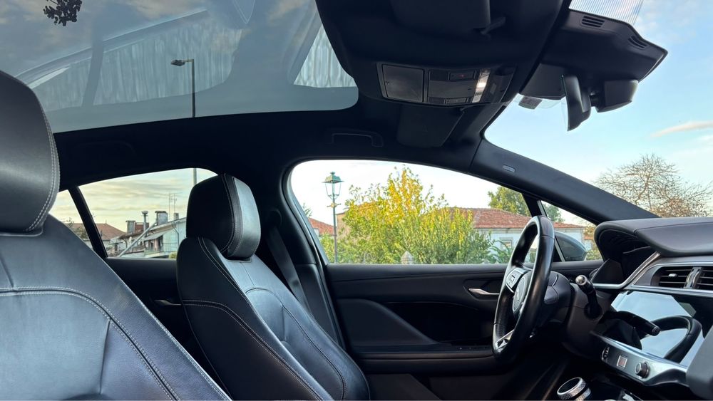 Jaguar I-Pace SE EV400