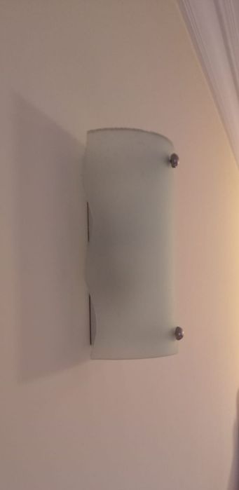 Candeeiro de parede.