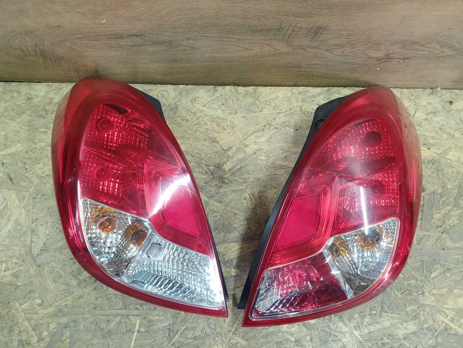 Hyundai i20 I 20 FL lift lampa tył tylna prawa lewa oryginał demontaż