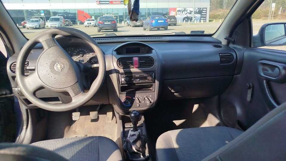 Opel Corsa C 1.0 benzyna