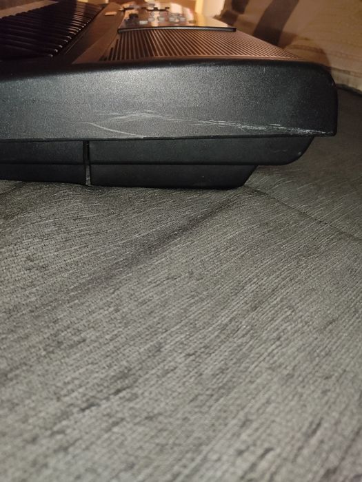 Piano Yamaha PSR′E213