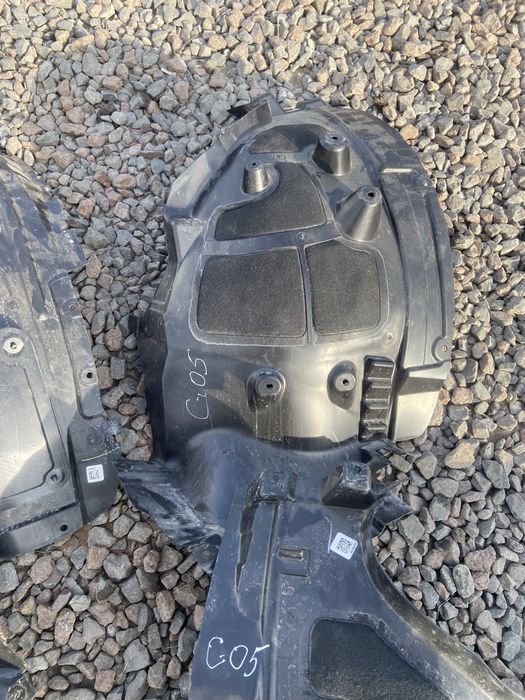 Підкрилок bmw g05 підкрилки перід bmw g05