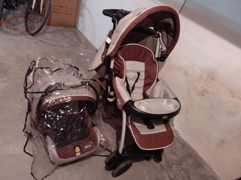 Carrinho de bebe chico