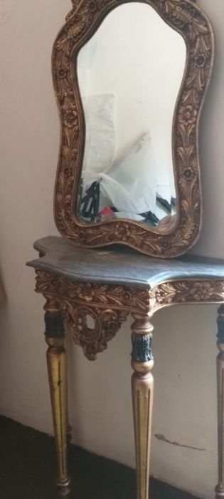 Conjunto espelho e mesa