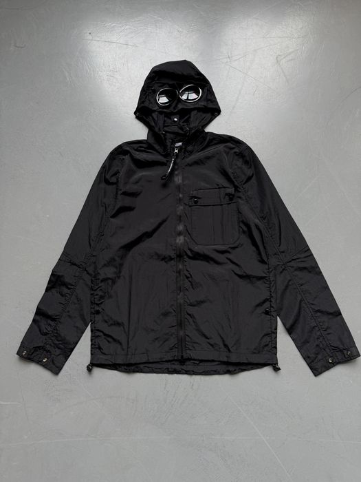 Вітровка нейлонова C.P. COMPANY з овальними лінзами