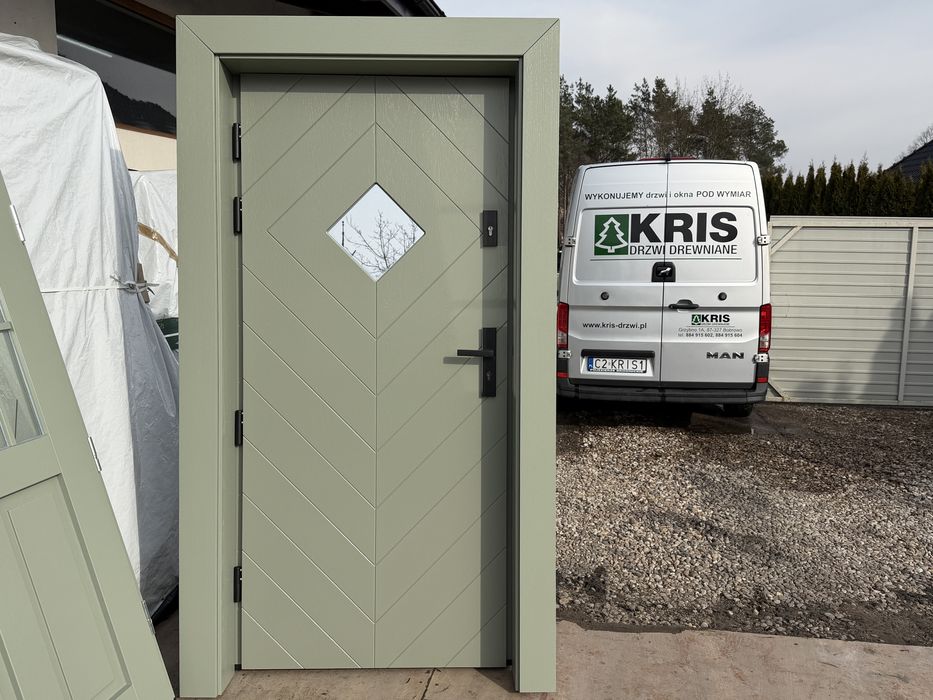 Drzwi zewnętrzne drewniane Cała Polska dostawa oliwkowe ral 7033