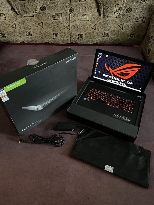 ІГРОВИЙ Великий Acer Nitro 17.3"/i7-8 ядр 3.8GHz+nVidia Geforcе GTX 4Gb+16Gb, Коробка, Ноутбук