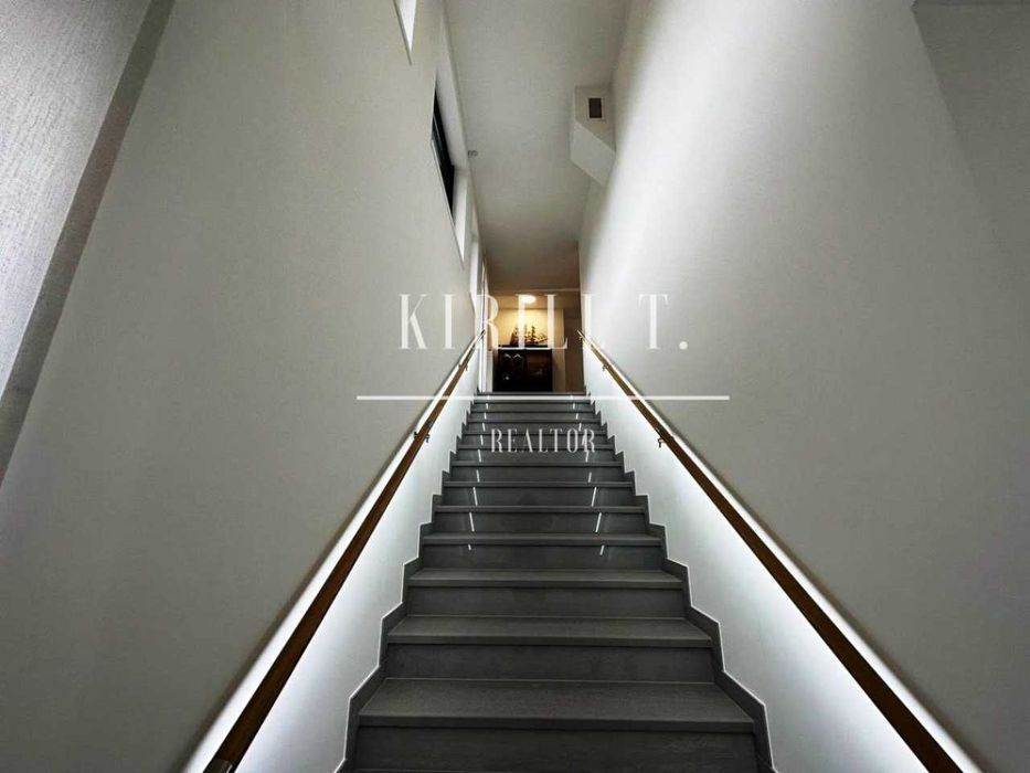 Аренда дома в лесу Пещанка 320м2 5к 25сот Новоселовка Канадский стиль