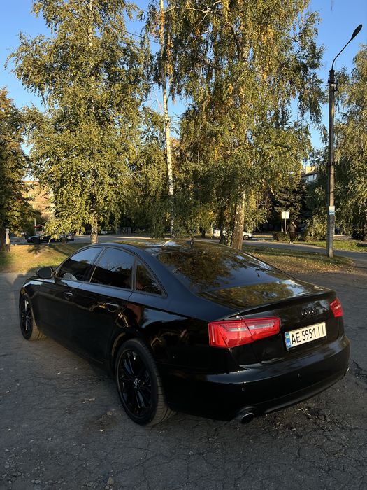 Audi A6 c7.