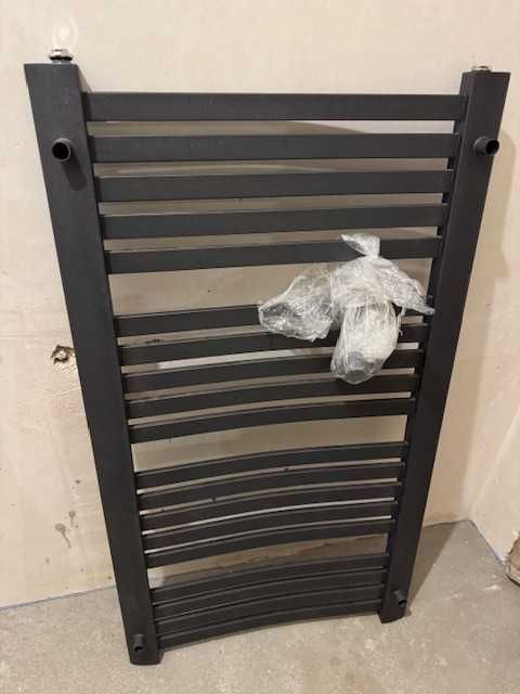 Grzejnik LUXUS 102.5x58 cm Grafit D 524W