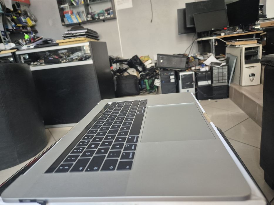 Topcase pl klawiatura  macbook pro a1990 silver nowy