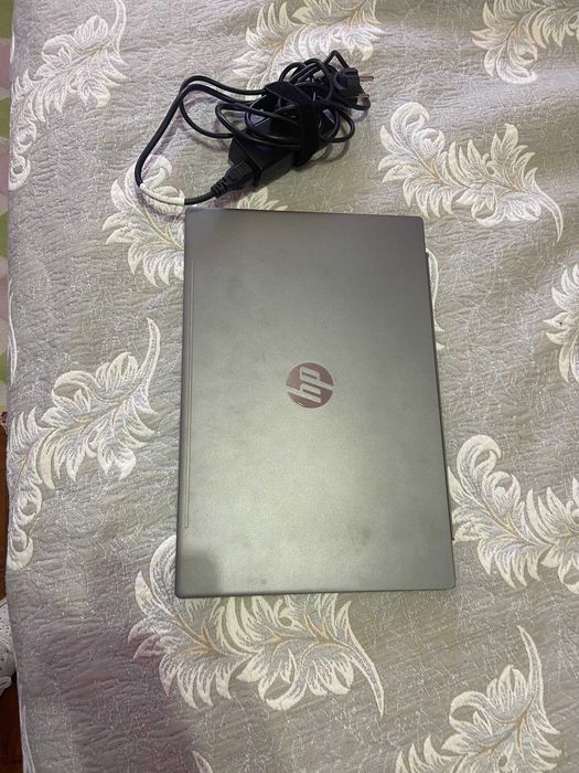 HP Pavilion 15-cs1008np