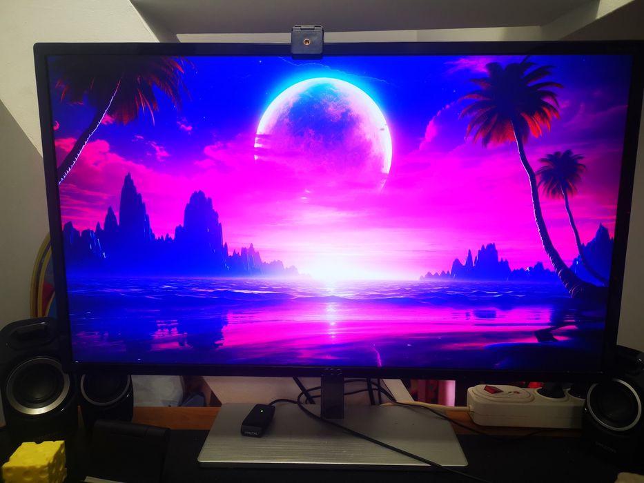 Monitor 31.5 cala. AOC