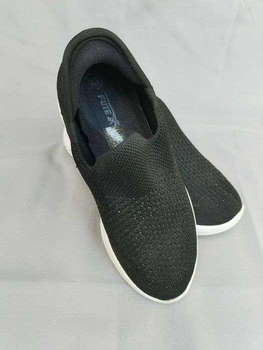 Sapatos Senhora “ Fute” nº 36