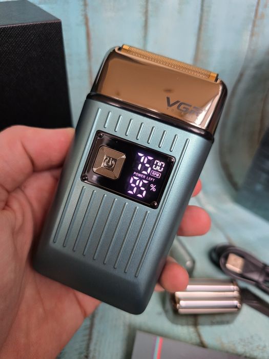 Шейвер vgr 357 оригінал  бритва для голови і бороди з тримером