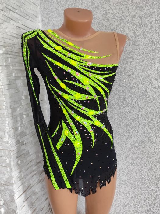 Пошив купальників для художньої , повітряної  гімнастики, акробатики