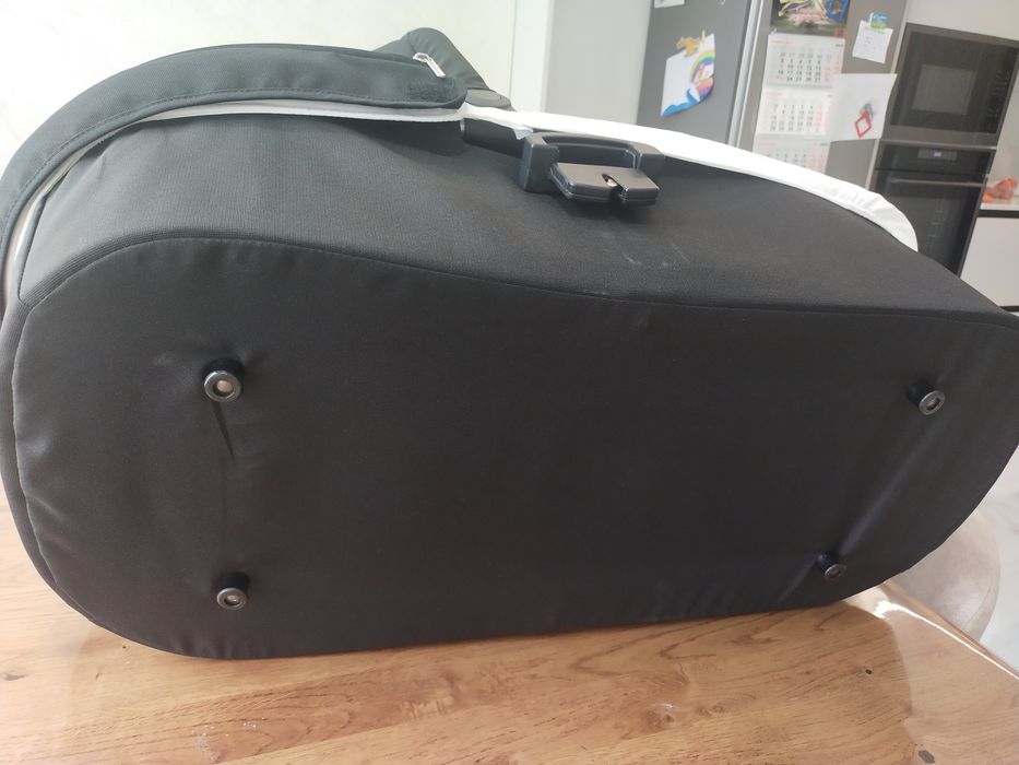 Продам люльку Britax Romer + адаптери ( підходить до b-agile)